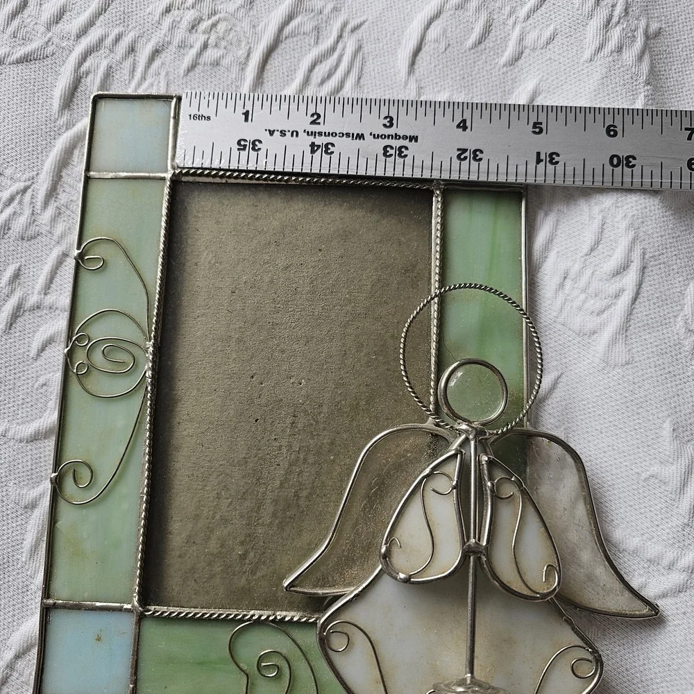 Vtg Stain Glass Frame 6 x 8 With 3d Angel, Greens And‎ Cream